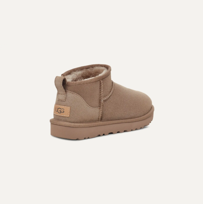 Classic Ultra Mini Boot